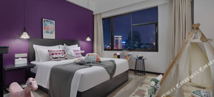 梦景·彩虹酒店(昆明站环城南路地铁站店)图片