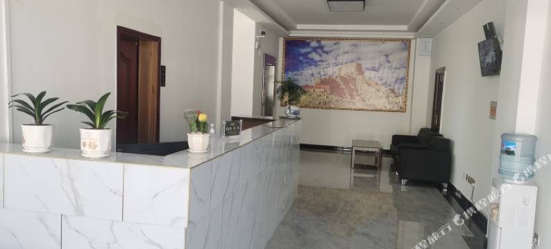 札达星程酒店图片