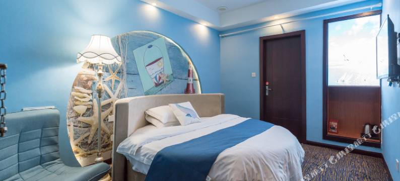 郡皇酒店(重庆火车西站彩云湖地铁站店)图片