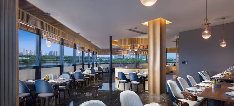 伯爵世家酒店(阜阳市中心国贸商城店)图片