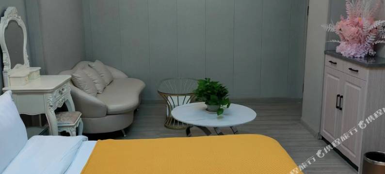 韵青民宿(上海陆家嘴八佰伴店)图片