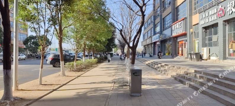 颐庭酒店(光谷科技会展中心万年台店)图片