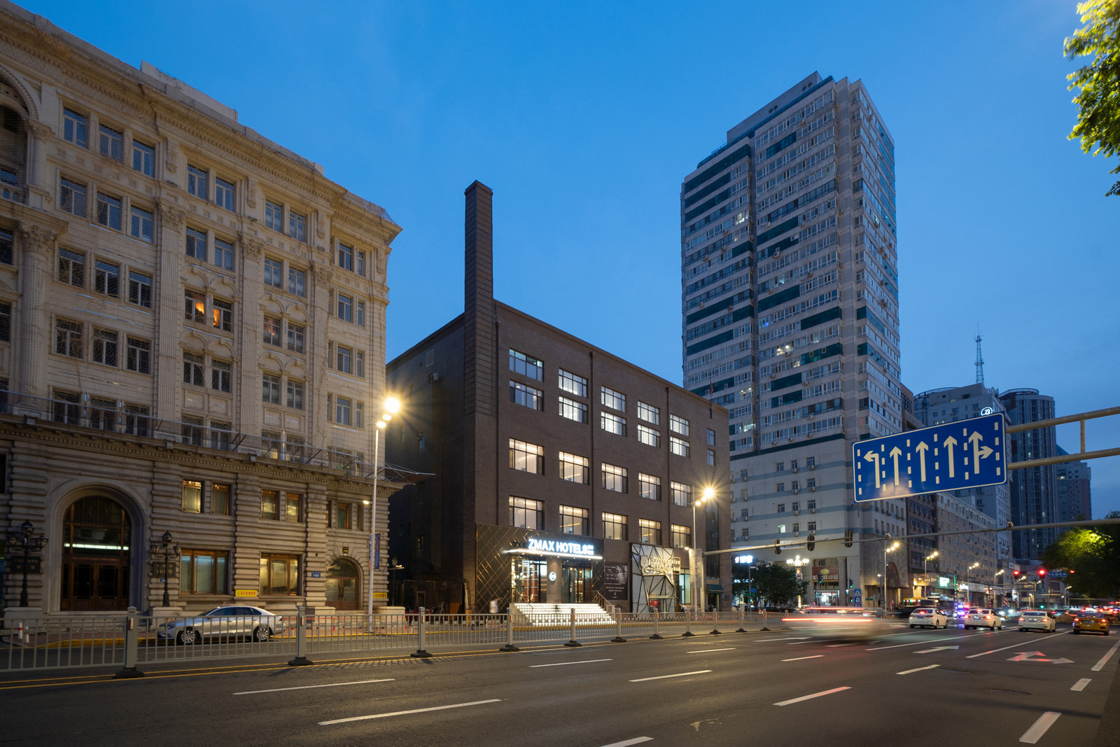 ZMAX Manxi Hotel (Harbin Central Street Sophia Church Store)Over view