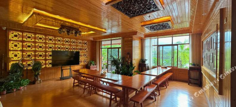 西双版纳景洪华瑞驿站(澜沧江畔店)图片