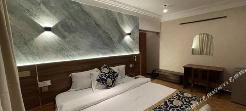 海湾套房酒店(BAYLIS HOTEL AND SUITES)图片