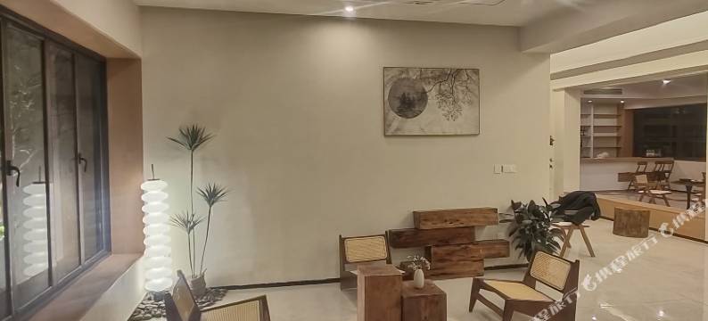 大新枕山水民宿图片