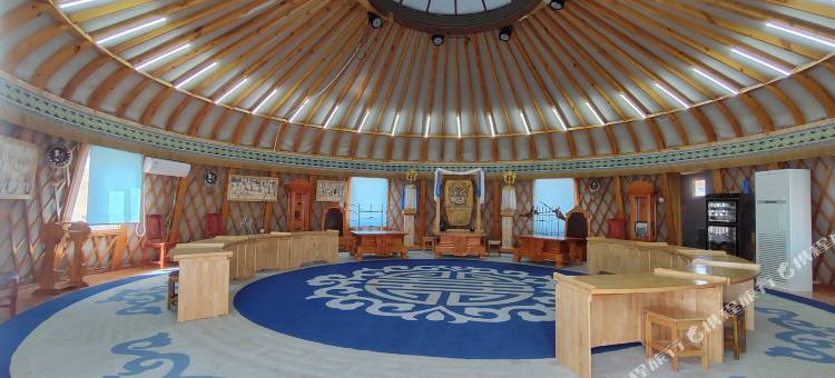 火山草原查干敖包度假营图片