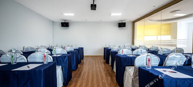 皮皮酒店(郴州友阿广场郴州站店)图片