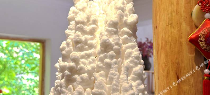 诺邓伴山小院客栈图片