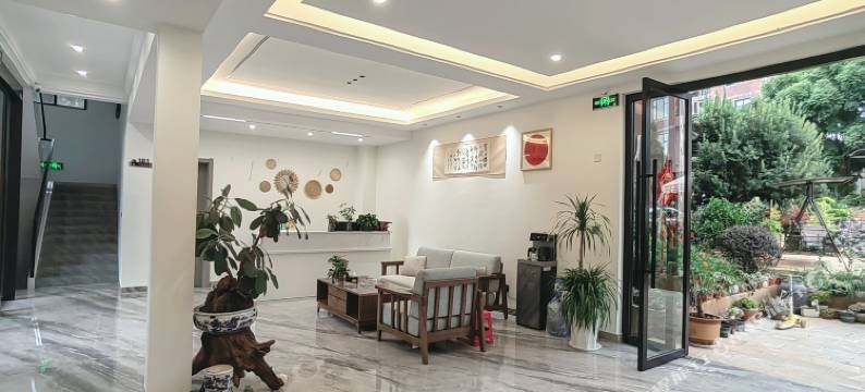 弥勒汇宾园民宿图片