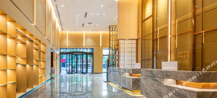 丽呈睿轩酒店(遵义正安吉他文化广场县政府店)图片
