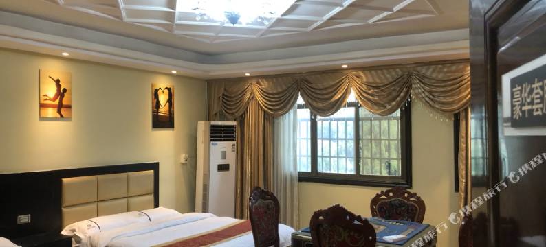 秀山边城鸿运来宾馆图片