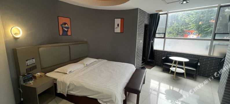 广州丽湾美宿(广州北站花城路地铁站店)图片