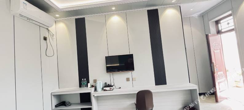 麦积山石窟绿茵阁农家乐图片