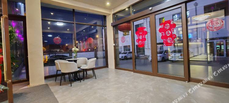 金桔酒店(集宁南站维多利广场店)图片
