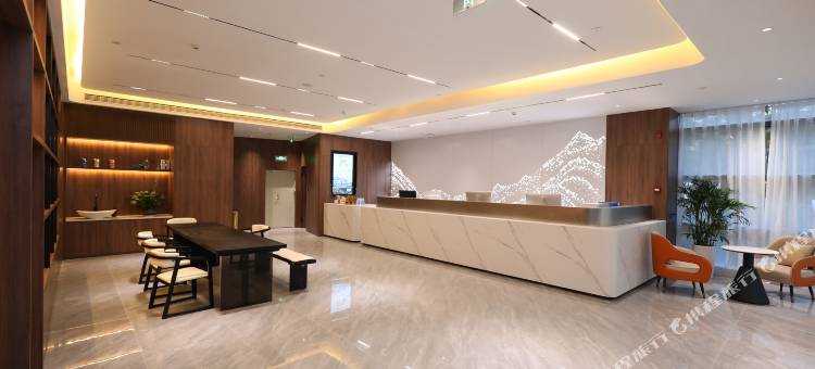 清沐铂金酒店(南京奥体中心中胜地铁站店)图片