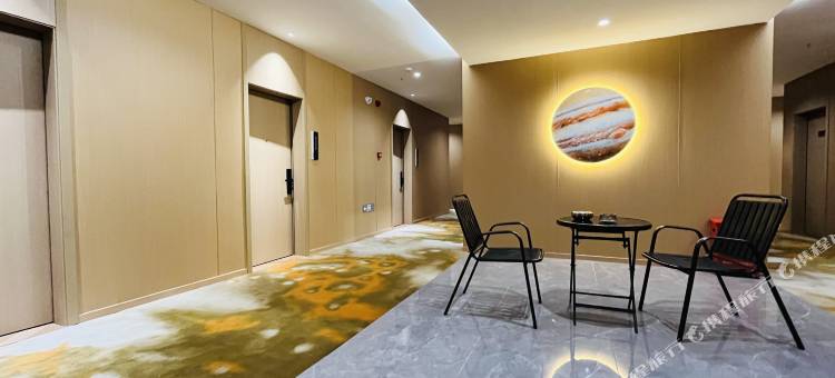 松鼠智慧酒店(佛山千灯湖南桂路地铁站店)图片