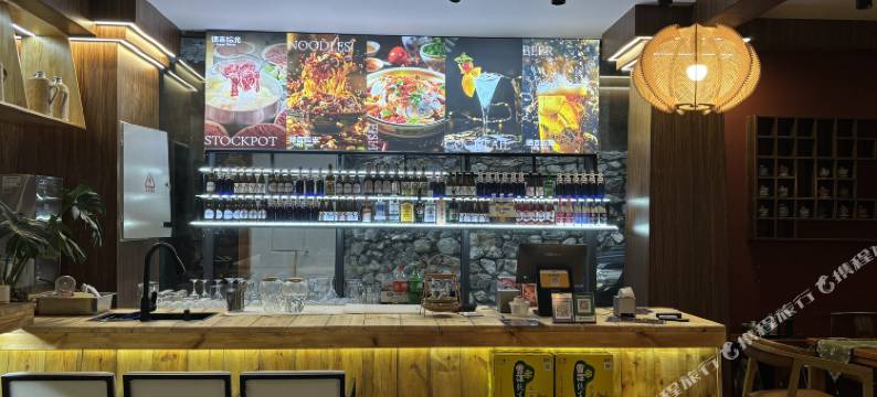 九寨沟帕贵仓民宿(偌日朗瀑布店)图片