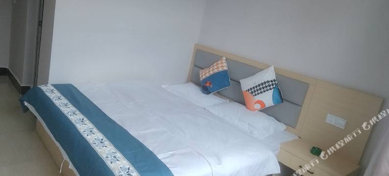 禄劝春福宾馆图片