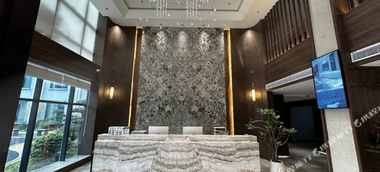 洛阳华中文景国际酒店(洛邑古城丽景门十字街店)图片