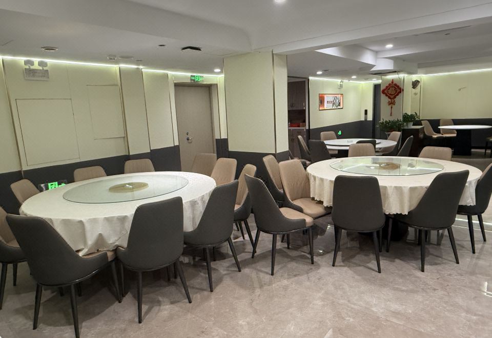 欢漫酒店(长沙中南林业科技大学省政府店) 图片9