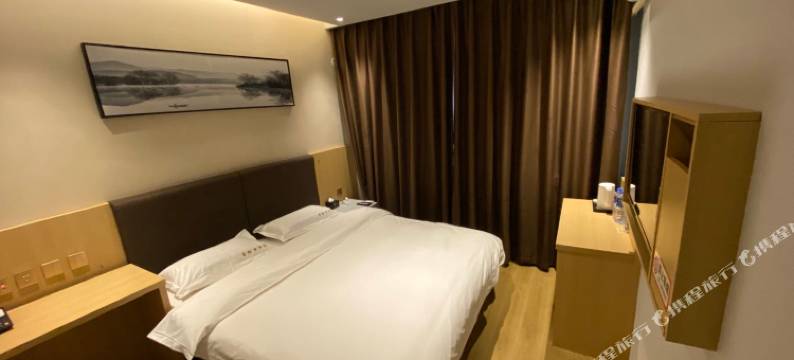 如家睿柏云酒店(天津东丽广场张贵庄地铁站店)图片