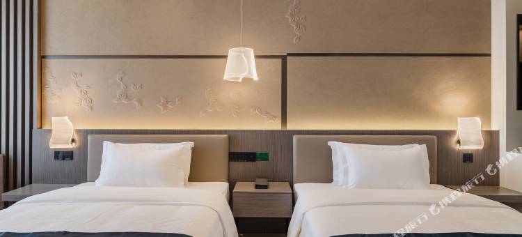 柏丽艾尚酒店(营口富甲凯旋门店)图片