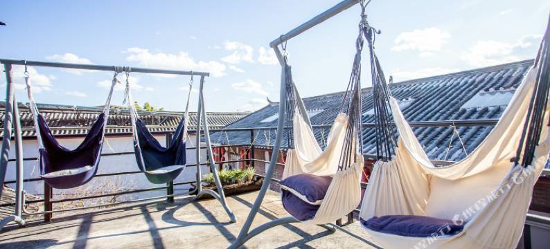 丽江束河古镇德合丰客栈图片