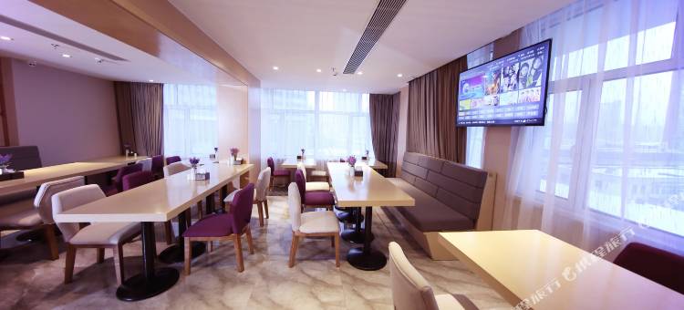 麗枫酒店(乌鲁木齐国际商贸城和田二街店)图片