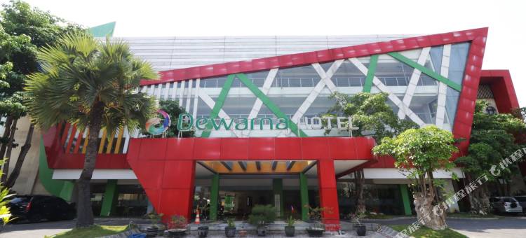 新埠头德瓦尔纳会议酒店(Dewarna Hotel and Convention Bojonegoro)图片