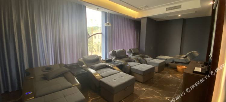 玉景潭酒店(保山吾悦广场高铁站店)图片