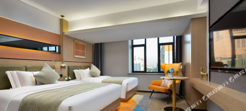 热带雨林臻选酒店(长沙锦泰广场地铁站店)图片