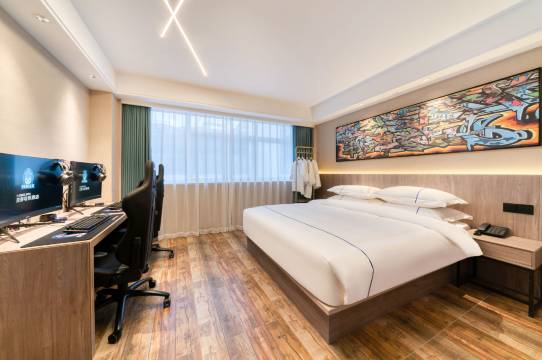 ReMAX热麦电竞酒店(宁波东部新城文化广场店)图片