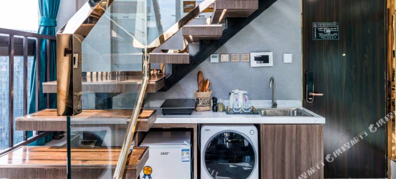 云游高端LOFT酒店公寓(九眼桥店)图片