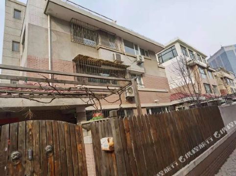 北京长新花园别墅    分(暂无点评) 258起距离732米立即预订