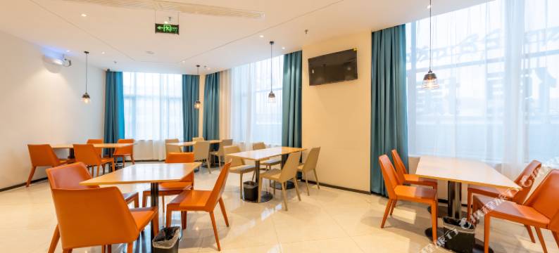 城市便捷酒店(山南客运站店)图片