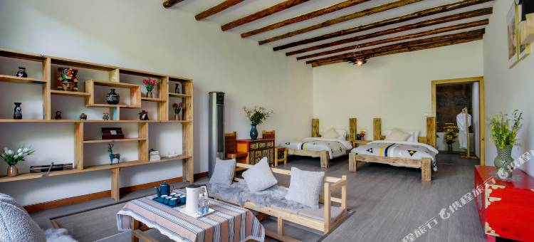 依云若雅民宿(林芝米林机场店)图片