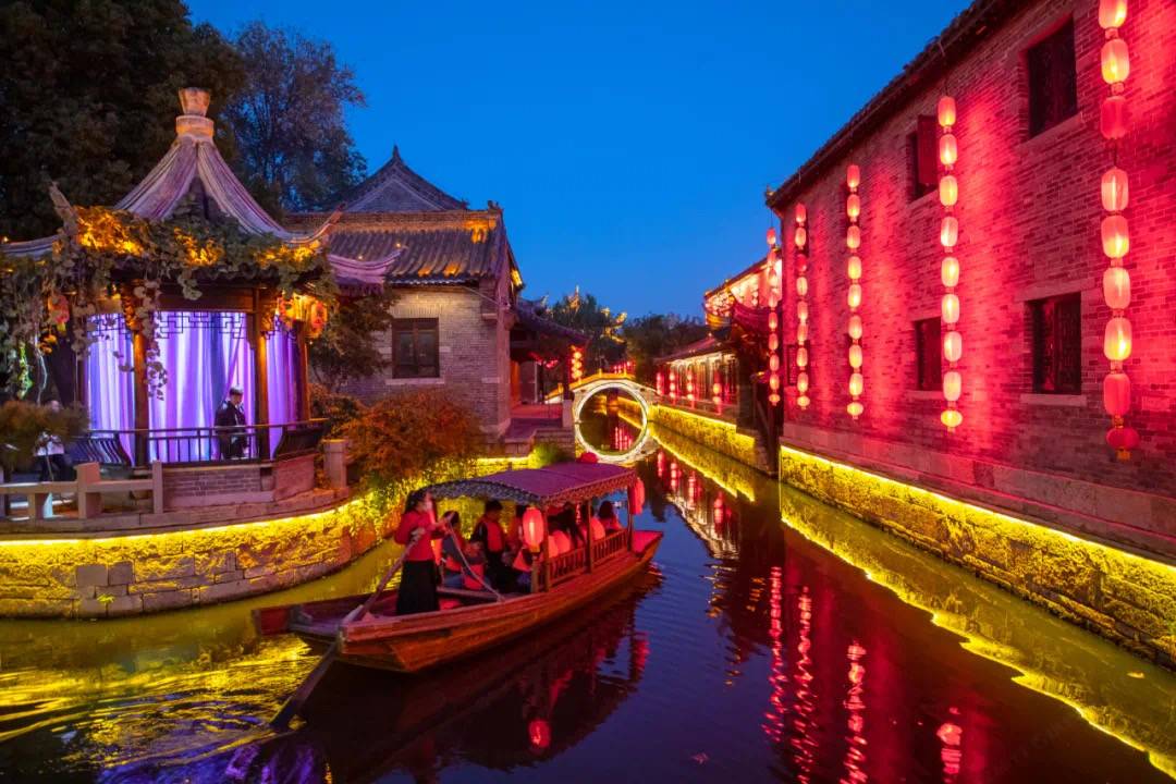 朝花夕拾客栈(台儿庄古城风景区复兴广场店)图片