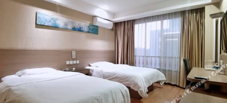 沅弘商务酒店(任丘悦都汇店)图片