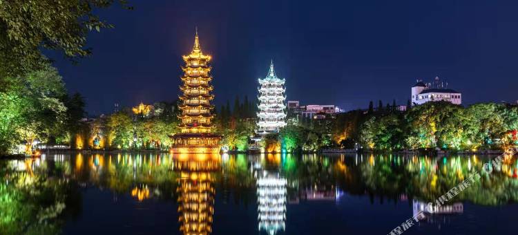桂林两江四湖象鼻山亚朵酒店图片