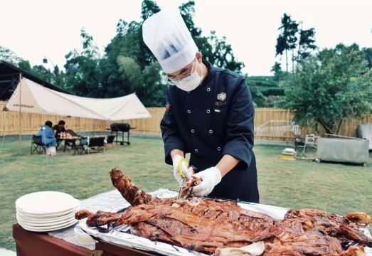 Hangzhou mountain is a beautiful place to stay Hotel Overview