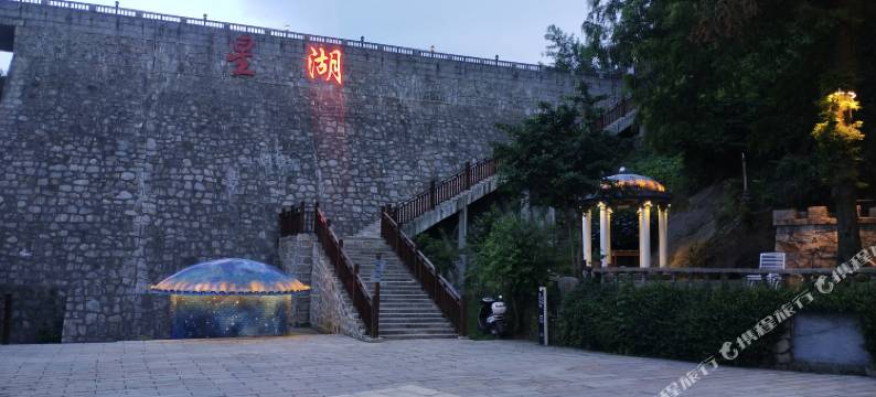 鸡公山狮子楼民宿图片