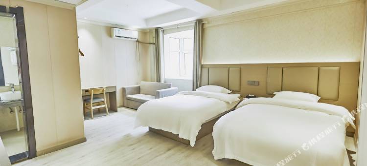 泊曼酒店(关岭汽车站店)图片