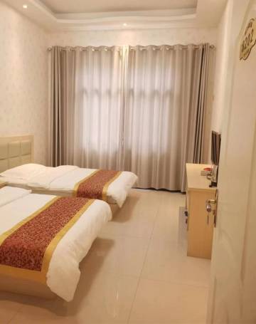 柞水闯王迎客寨民宿