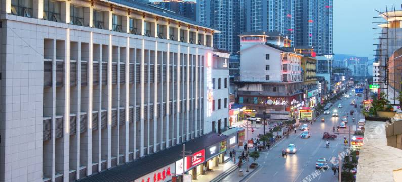 富蓝特乐酒店(奇幻大庸城店)图片