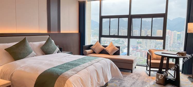 万东国际大酒店图片