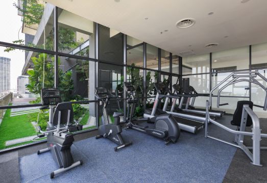 Tropicana 218 Macalister By Stayla Hotel Overview