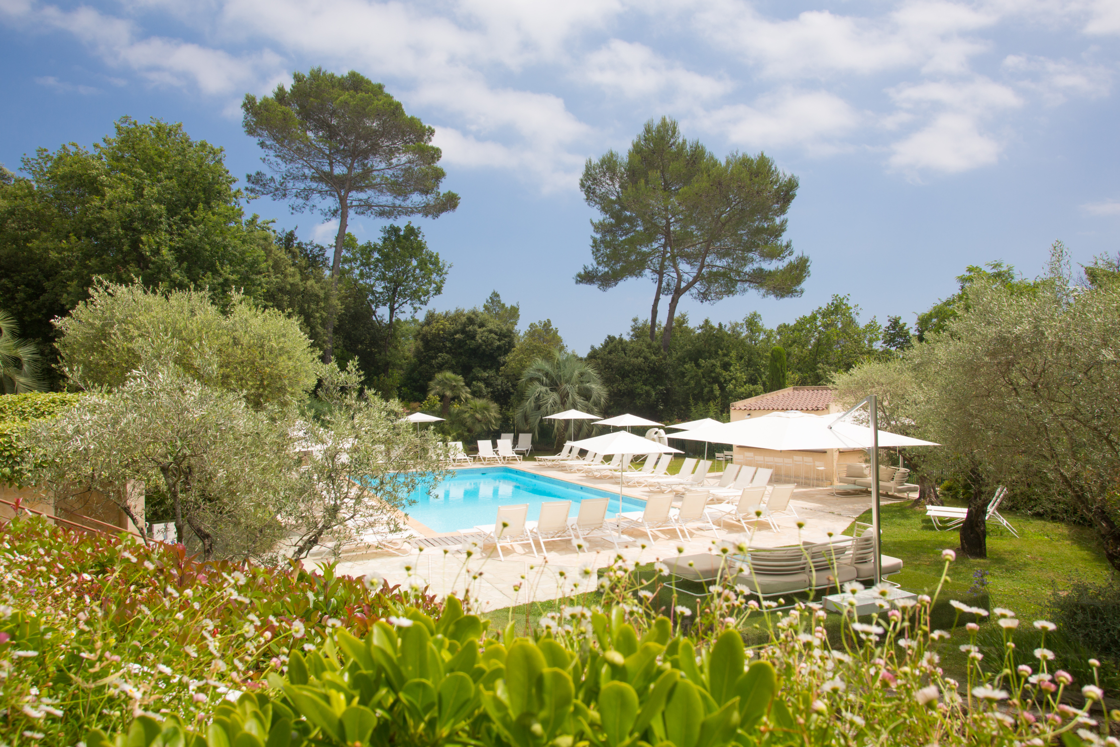Hotel Restaurant la Vague de Saint PaulOver view