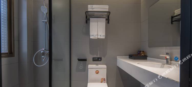 益阳LDUO兰朵酒店(城市学院店)图片