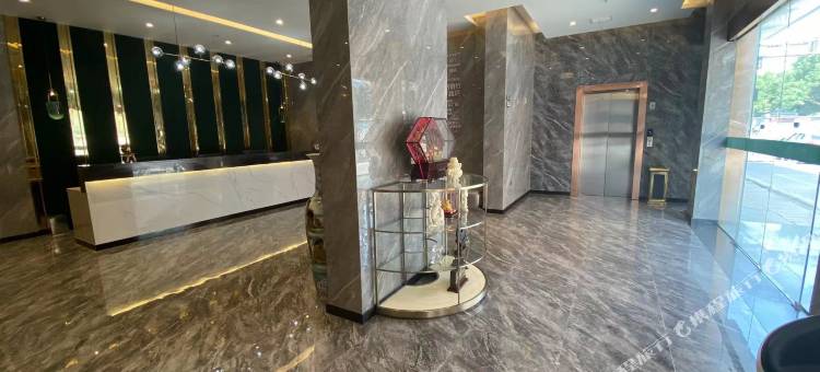 白玉兰酒店(滕州火车站店)图片